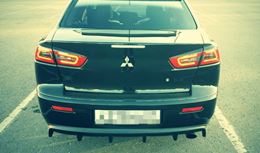 Накладка на задний бампер диффузор ПОД ОДНУ ТРУБУ Mitsubishi Lancer 10