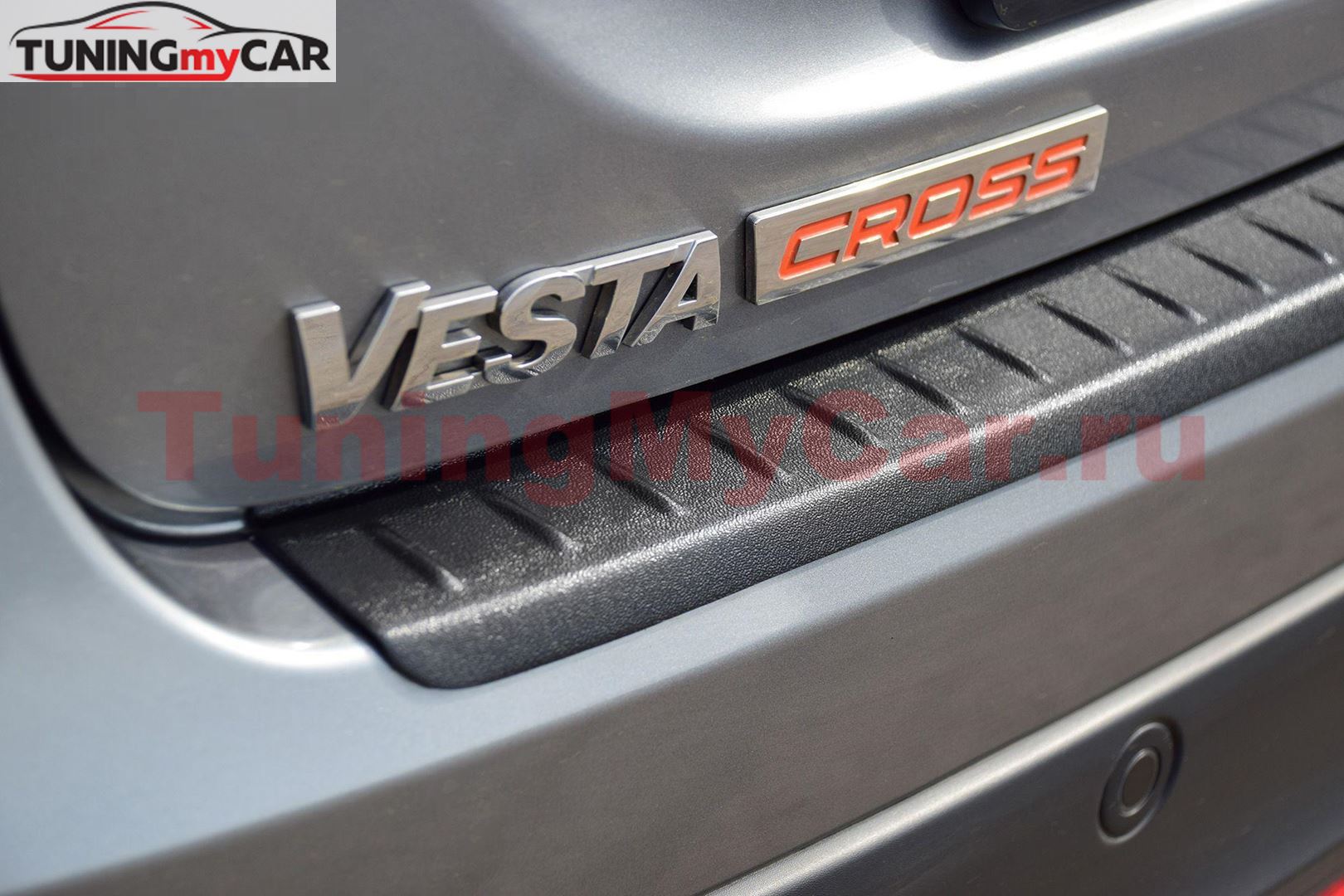 Накладка на задний бампер для LADA Vesta SW Cross 2017-2022