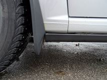 Брызговики передние широкие (2 шт) LADA Largus 2012-/ RENAULT Logan 2009-, Sandero 2008-