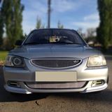 Накладки на передний бампер Клыки для Hyundai Accent