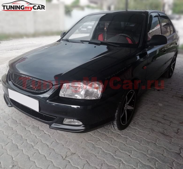 Накладки на передний бампер Клыки для Hyundai Accent