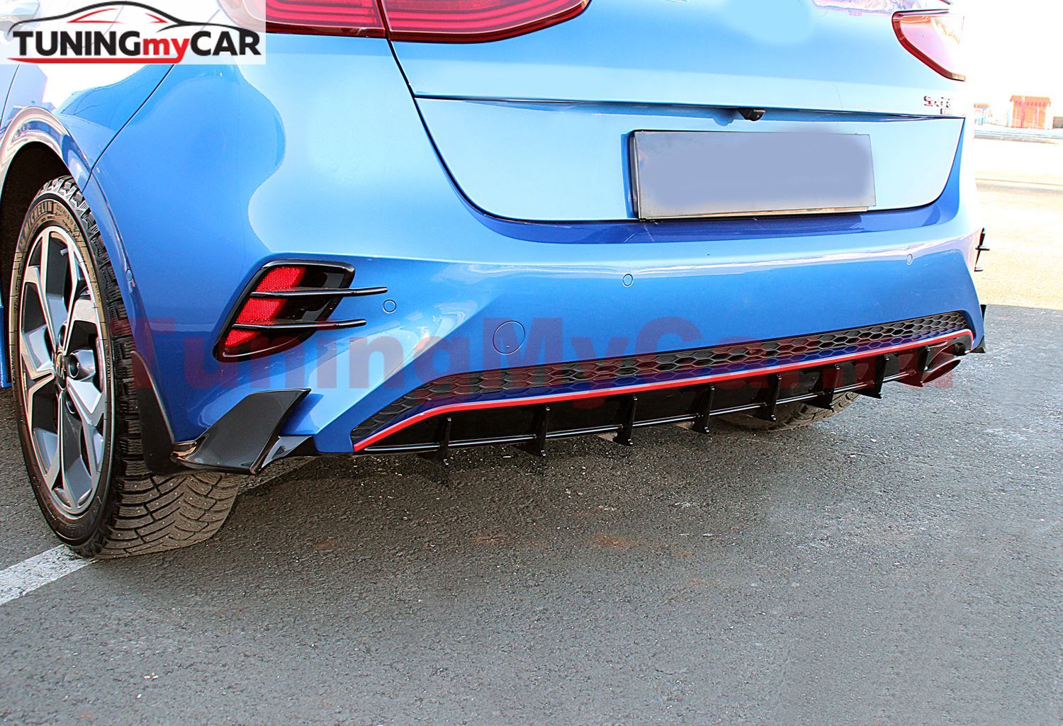 Диффузор заднего бампера KIA Ceed 3 в стиле Sport Line