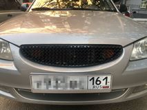 Решетка радиатора Hyundai Accent (плетенка) ЧЕРНЫЙ ЛАК