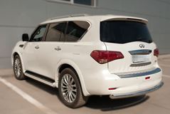 Защита заднего бампера D76 (дуга) для Infiniti QX80 2014-2017