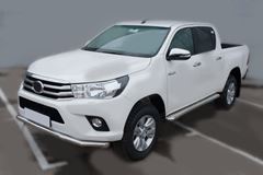 Пороги труба d42 с листом (Лист алюм,проф.нерж) (Вар.1) для Toyota Hilux Black Onyx 2020-