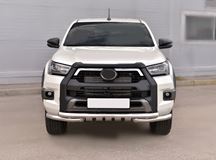 Защита переднего бампера d63 секции-d63 уголки+клыки для Toyota Hilux Black Onyx 2020-
