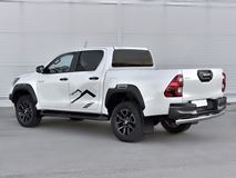 Защита заднего бампера d75х42 дуга для Toyota Hilux Black Onyx 2020-