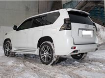Бампер задний в стиле ELFORD для Land Cruiser Prado J150 (2009-2013) (НЕ укомплектован насадками)