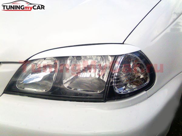 Реснички на фары для Toyota Caldina, Avensis ST215 1997-2002