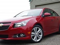 Пороги для Chevrolet Cruze RS стиль (2009-2015)