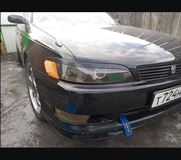 Реснички на фары для Toyota Mark 2 X90, 91, 93 1992-1996