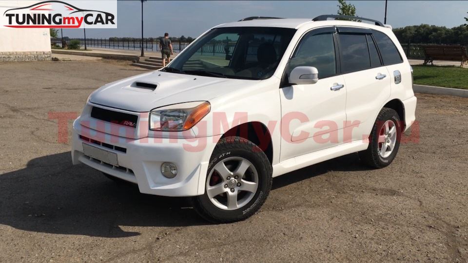 Реснички на фары TOYOTA RAV4 (CA20) 2000-2003