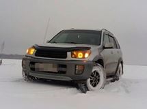 Реснички на фары для Toyota Rav4 2005-2013