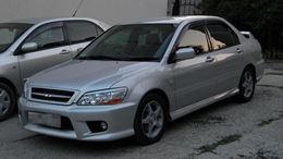 Реснички на фары для Mitsubishi Lancer Cedia CS2A 2000-2003