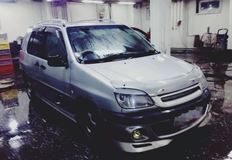 Реснички на фары для Toyota Raum EXZ10 1997-2003г.
