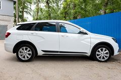 Защита внешней части порога без скотча Шагрень Lada (ВАЗ) Vesta 2015-2021, Vesta SW 2018- 
