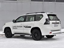 Защита заднего бампера d63 секции(укороченная) TOYOTA LC PRADO 150 BLACK ONYX 2020- 