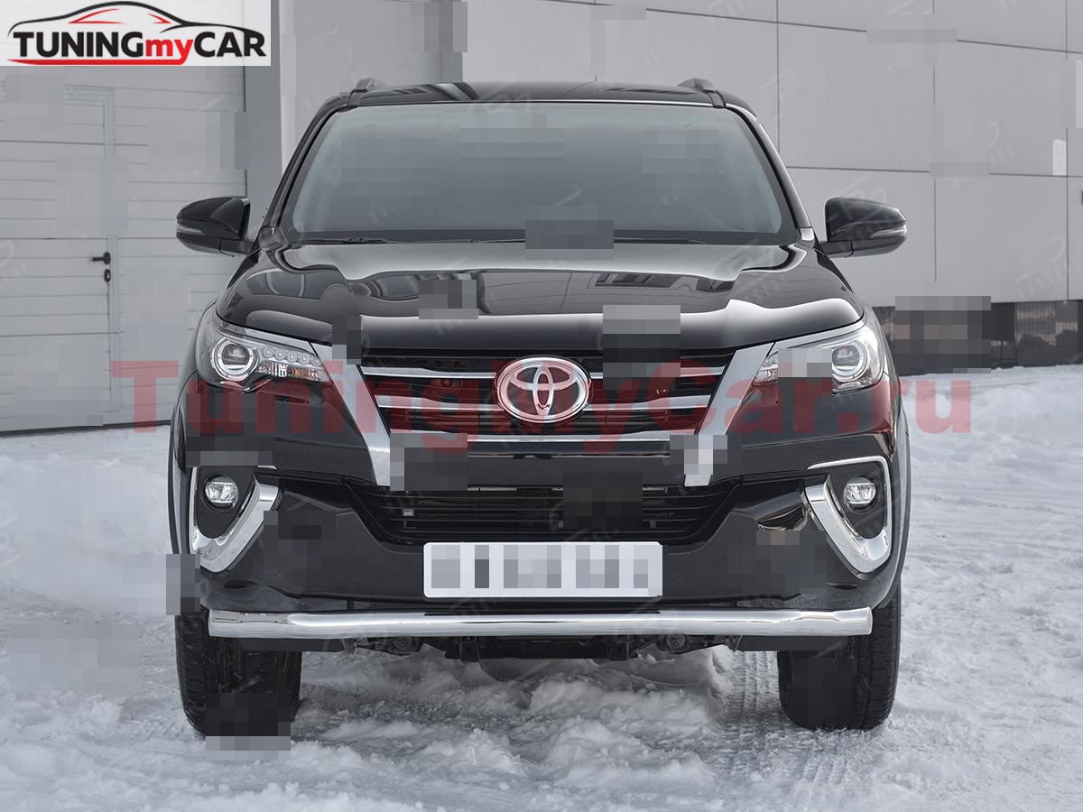 Защита переднего бампера d63 секции Toyota Fortuner 2017-2020 