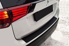 Накладка на задний бампер Mitsubishi Outlander 2018-