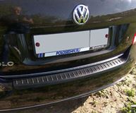 Накладка на задний бампер (АБС) Volkswagen Polo V (седан) с 2009 г.в. по 2015 г.в. дорестайлинг