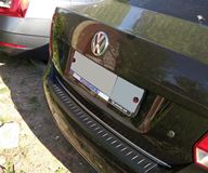 Накладка на задний бампер (АБС) Volkswagen Polo V (седан) с 2009 г.в. по 2015 г.в. дорестайлинг