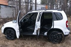 Накладки на внутренние части задних арок со скотчем 3М (вариант 2) Chevrolet Niva 2002-2008, Niva Bertone 2009-2019, Lada (ВАЗ) Niva 2020-, Niva Travel 2020-