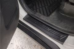 Накладки на внутренние пороги дверей Mitsubishi Outlander 2012-
