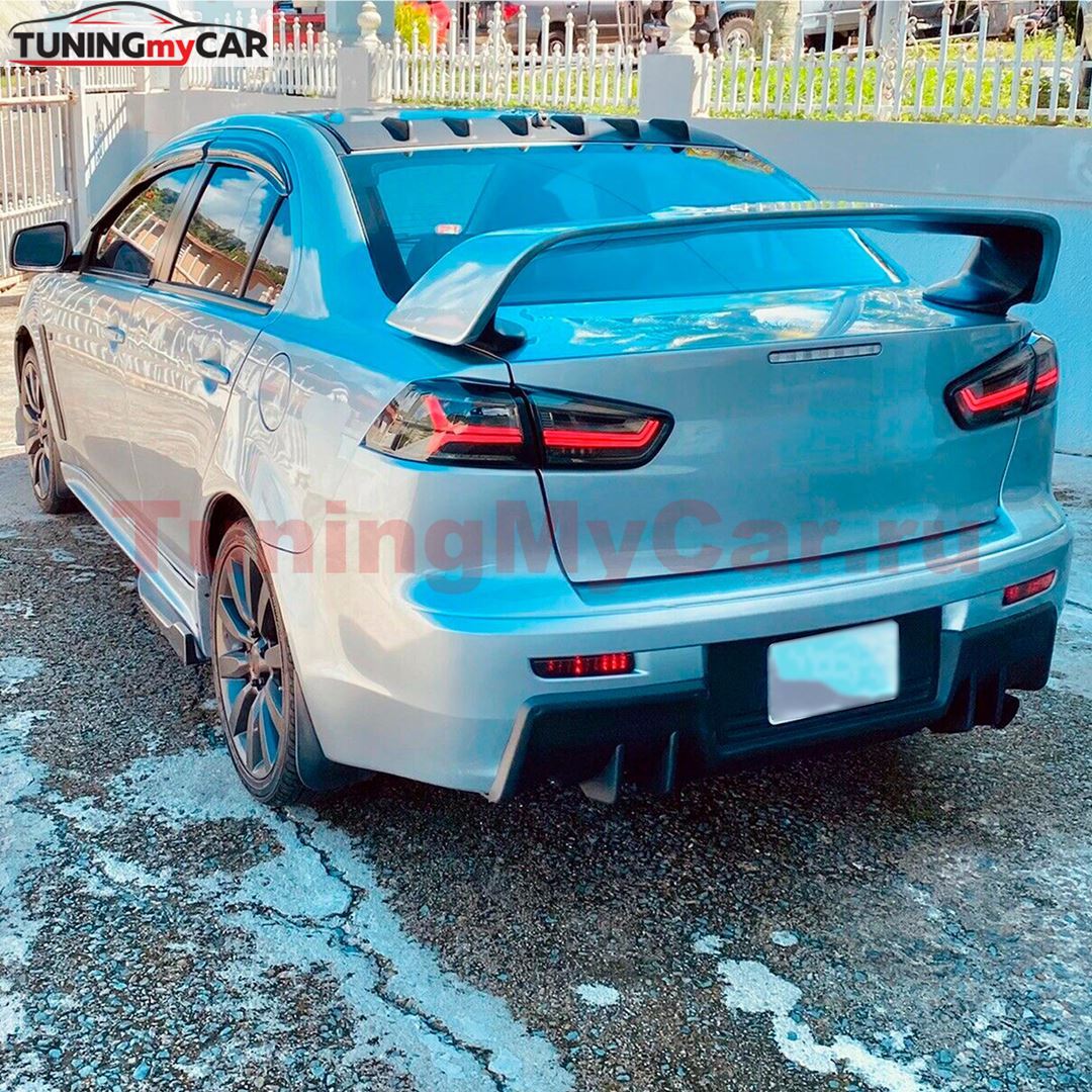 Накладка на задний бампер Mitsubishi Lancer 10, в стиле EVO