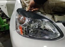 Реснички на фары для Toyota Platz 2002-2005 (рестайлинг)
