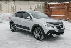 Молдинги на двери широкие ПОД ПОКРАСКУ Renault Logan 2014-, Renault Logan II Stepway 2018- (рестайлинг)