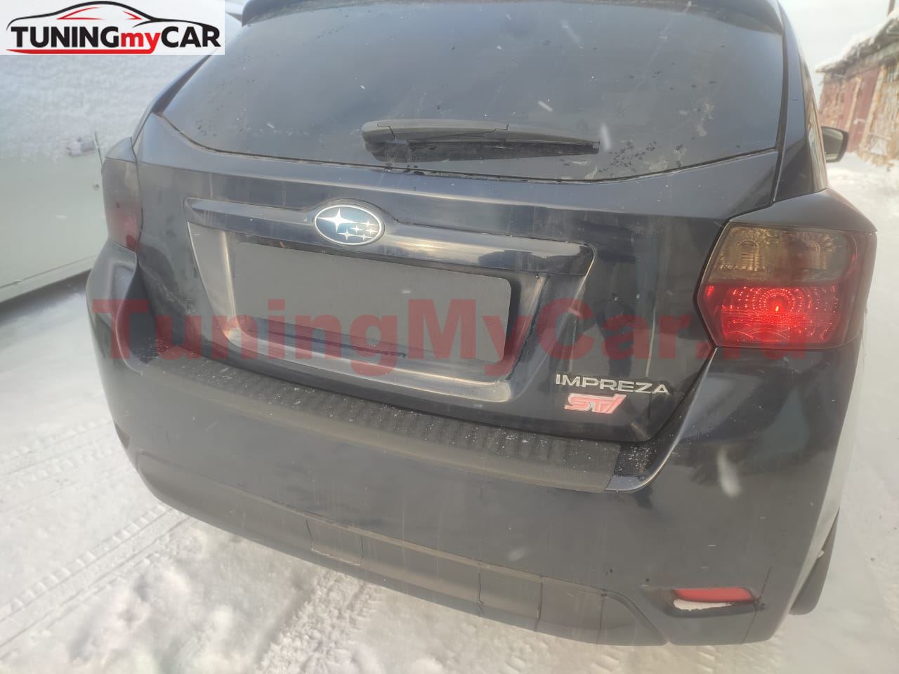 Накладка на задний бампер Subaru Impreza (хетчбек) 2011-2014