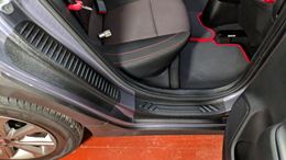 Накладки на внутренние части задних арок БЕЗ СКОТЧА для Kia Rio IV 2017-2019, Rio IV (X-Line) 2017-2019, Rio IV (седан) 2020-