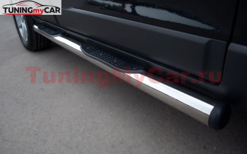 Пороги труба d76 с накладками (вариант 2) для Chevrolet Tahoe 2006-2012