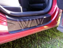 Накладки на внутренние пороги дверей Volkswagen Tiguan 2007-2015