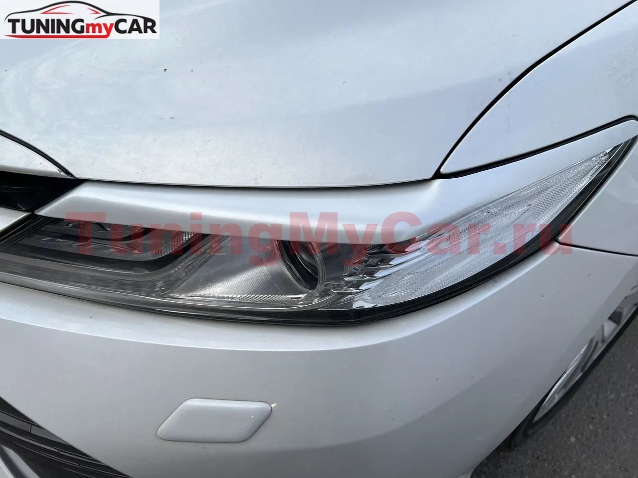 Накладки на фары (реснички) Toyota Camry XV70 2017+