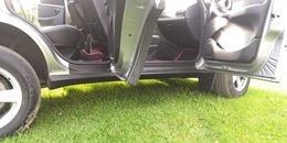Накладки на внутренние пороги дверей БЕЗ СКОТЧА Chevrolet Niva 2002-2008, Chevrolet Niva Bertone 2009-2019, Lada (ВАЗ) Niva 2020-, Niva Travel 2020-