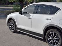 Пороги труба 120х60 овал с проступью для MAZDA CX-5 2017- 