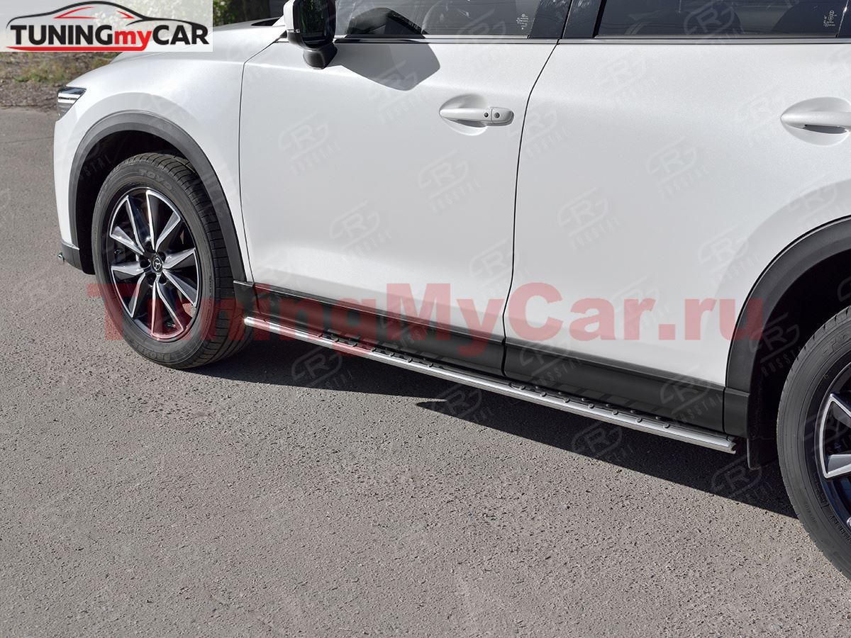 Пороги труба 75х42 овал с проступью для MAZDA CX-5 2017-