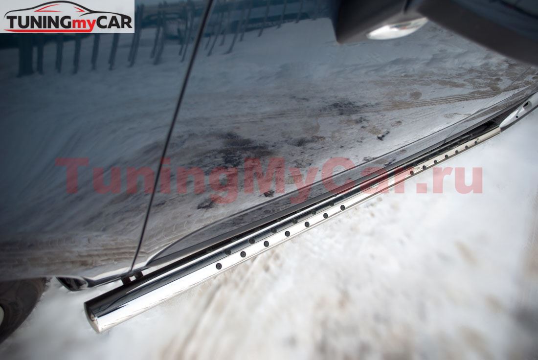Пороги труба d75х42 овал с проступью для Peugeot 3008 2009-2013