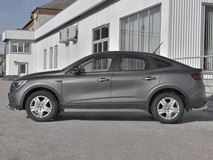 Пороги труба d42 с листом (Лист алюм, проф. нерж) (вариант 1) для Renault Arkana 2019- 