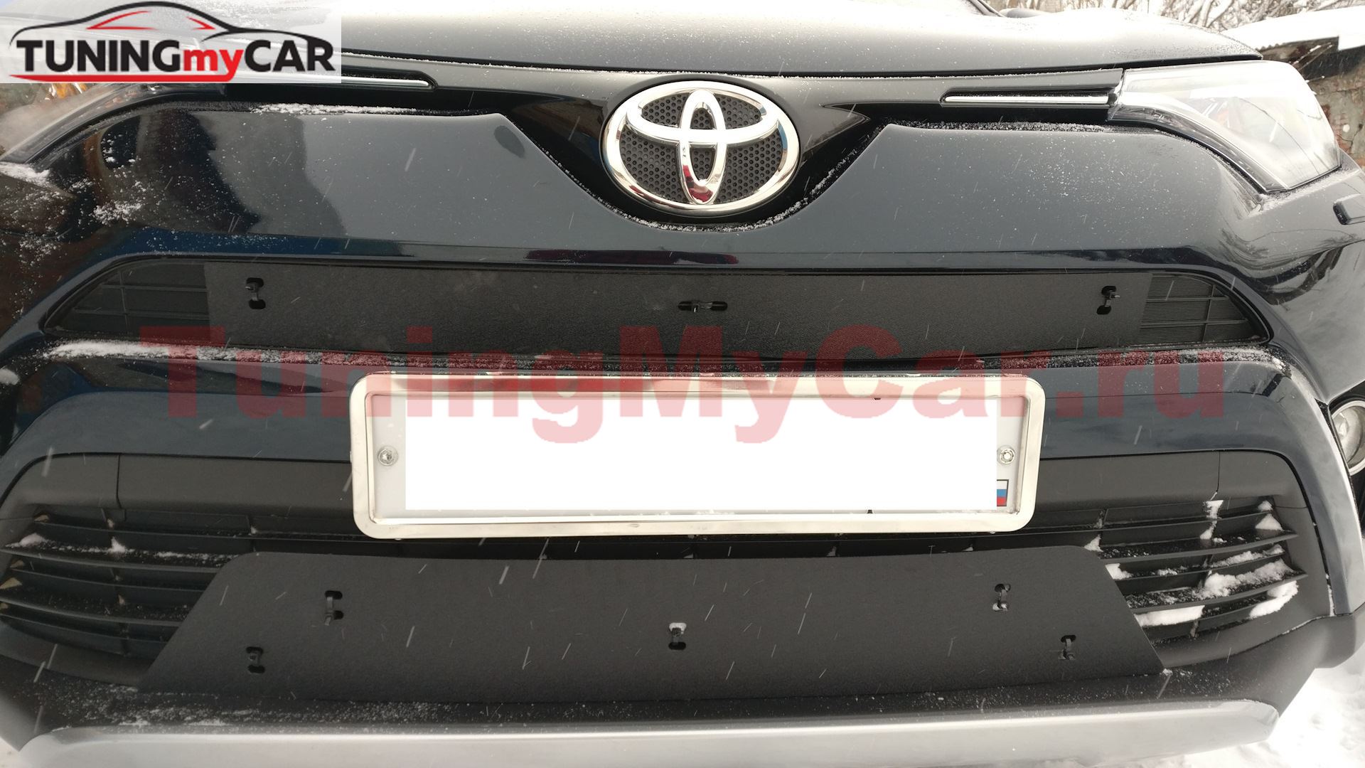 Зимняя заглушка решётки переднего бампера Toyota Rav4 2015-