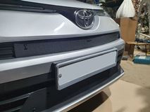 Зимняя заглушка решётки переднего бампера Toyota Rav4 2015-