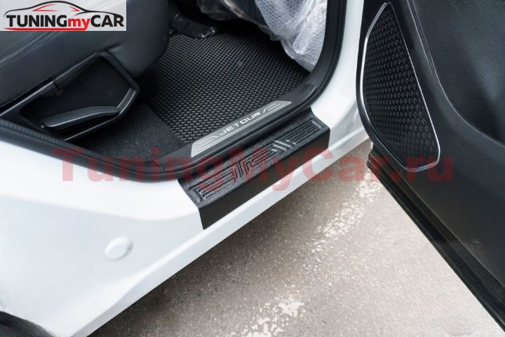 Накладки на внутренние пороги дверей для Jetour X90 Plus 2021-(задние 2 шт.)