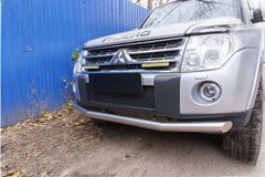 Зимняя заглушка решетки переднего бампера для Mitsubishi Pajero IV 2006-2011