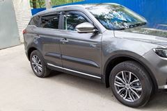 Молдинги на двери для Geely Atlas Pro 2021-