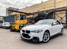 Сплиттер переднего М-бампера для BMW 3-series. Черный матовый