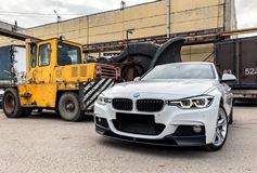Сплиттер переднего М-бампера для BMW 3-series. Черный глянцевый