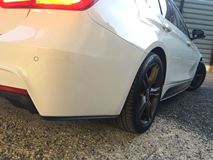 Накладки под задний бампер (мини-лезвия)  для BMW 3-series (F30) Глянцевый