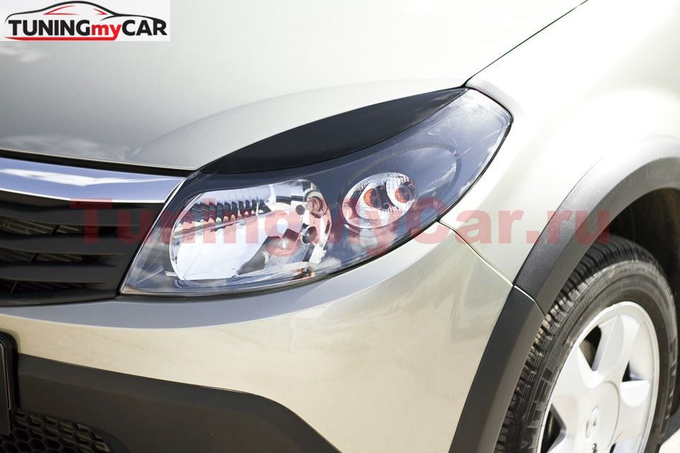 Накладки на передние фары (Реснички) Renault Sandero 2009-2013, Sandero Stepway 2009-2013