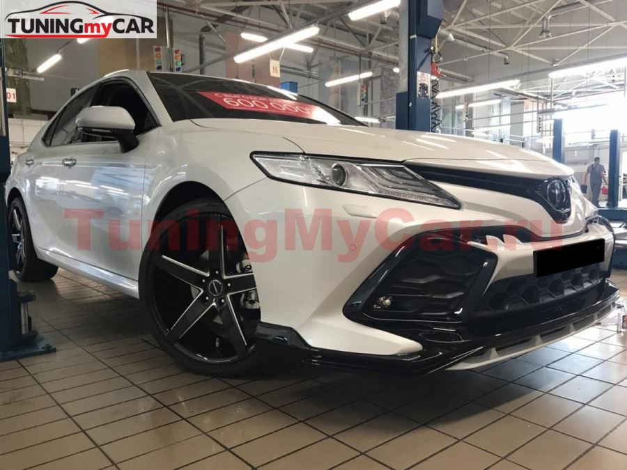 Обвес Toyota Camry XV70 3.5 (передняя и задняя юбки без насадок) 2017-